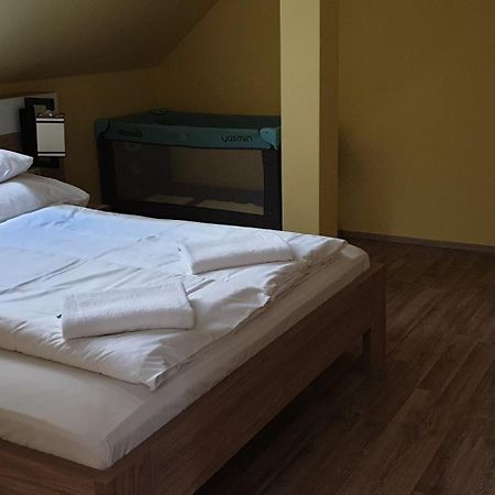 Szabo Lux Apartman Sárvár Extérieur photo