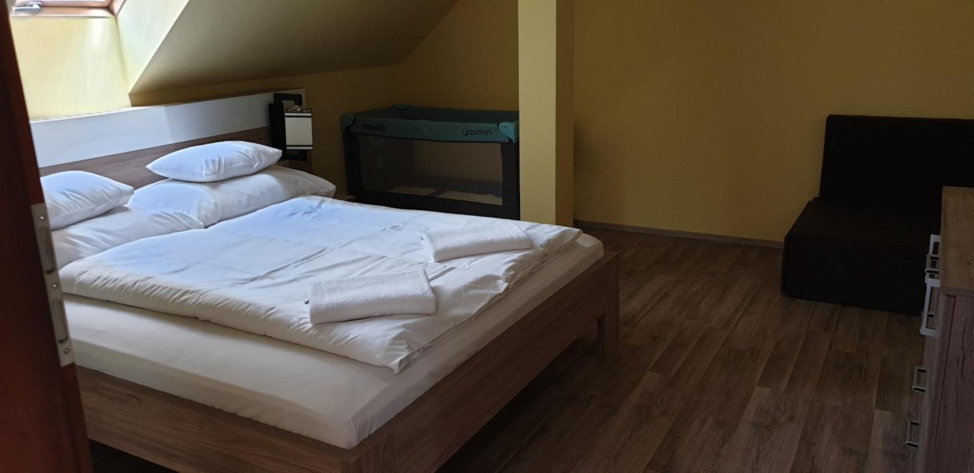Szabo Lux Apartman Sárvár Extérieur photo